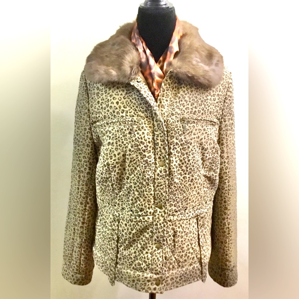 100% Silk and fur collar animal print jacket